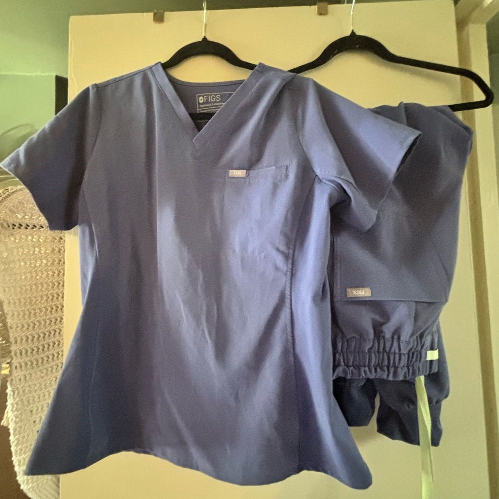 Figs set in wayfarer medium
